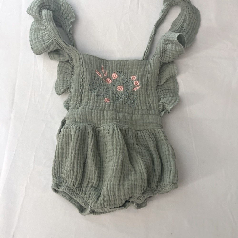 Baby Summer Jumper Size 0/3 months